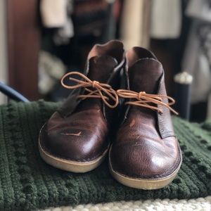 🌵NWOT Clark’s Desert Boots 🌵